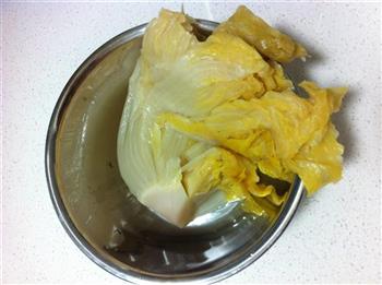 砂锅酸菜白肉的做法步骤3