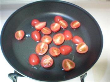 清炒小番茄卷心菜的做法图解7