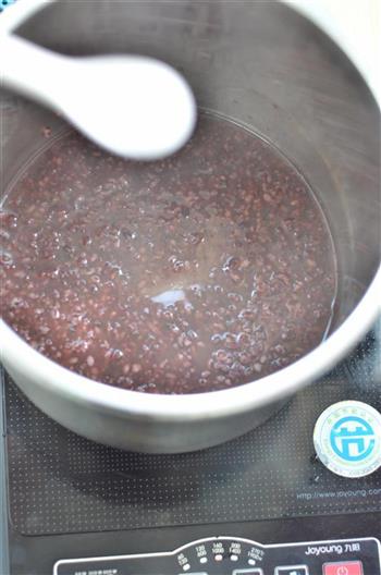 椰香黑米水果粥的做法步骤6
