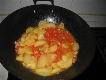 番茄肉末焖土豆的做法图解6