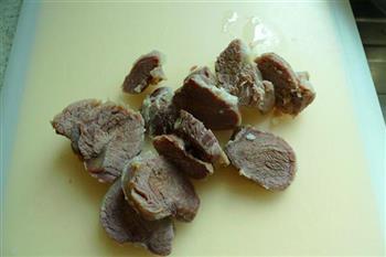 莲子薏米牛肉粥的做法步骤3