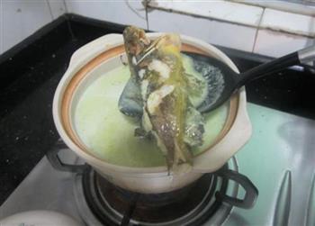 豆浆煮黄骨鱼的做法步骤7