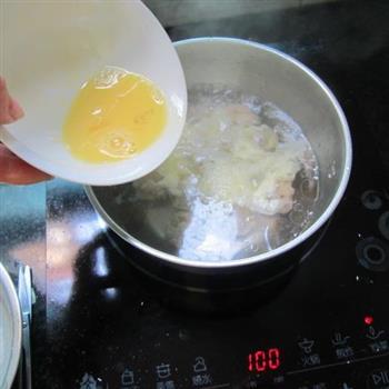 肉丸蛋花汤的做法图解4