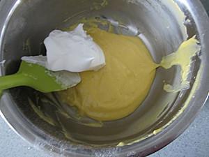 酸奶杯子蛋糕的做法步骤10