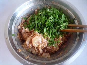 猪肉三鲜水饺的做法步骤6