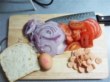 西红柿鸡蛋土司的做法步骤1
