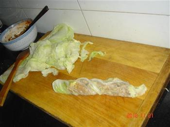 虾茸肉末白菜卷的做法步骤4