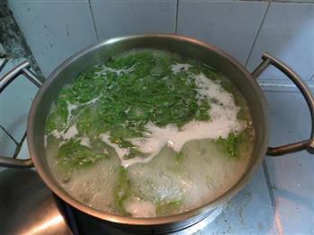 油泼辣椒菠菜面的做法步骤8