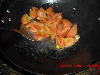 西红柿炒土豆的做法步骤6
