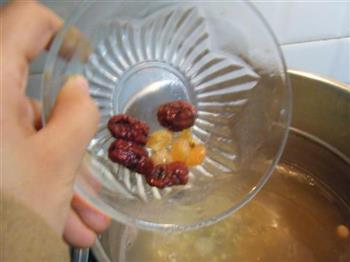 红枣莲子八宝粥的做法步骤5