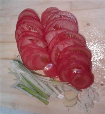 西红柿炖牛腩的做法步骤2