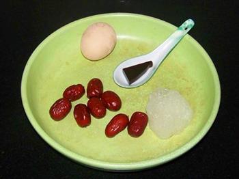 阿胶红枣鸡蛋汤的做法图解1