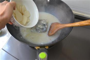 豆浆鱼头年糕汤的做法图解7