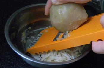 黄豆炒水芥丝的做法步骤2