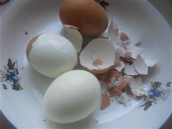 五香卤蛋的做法步骤2