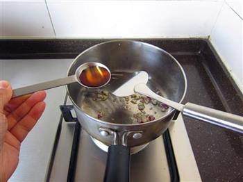 法式豆浆蘑菇浓汤的做法图解7