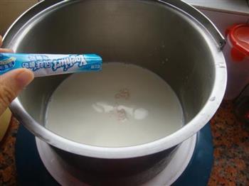 自制酸奶的做法图解4