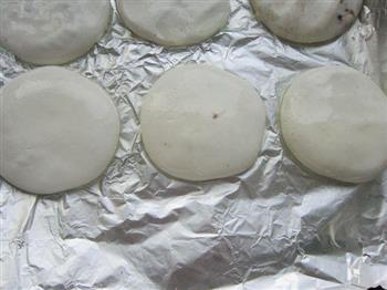 烤牛奶豆沙糯米饼的做法步骤5