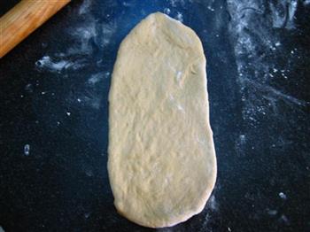 红糖葡萄干面包的做法图解9