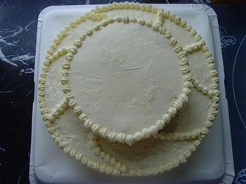 双层生日蛋糕的做法步骤12