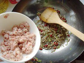酱料肉末黄瓜卷的做法步骤13