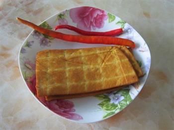 香干蒜苔炒肉丝的做法步骤1