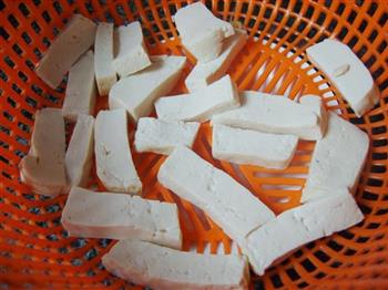 白菜炖老豆腐的做法步骤2