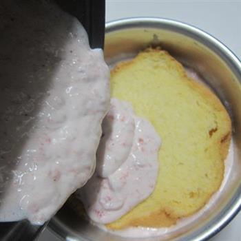 草莓慕斯蛋糕的做法步骤8