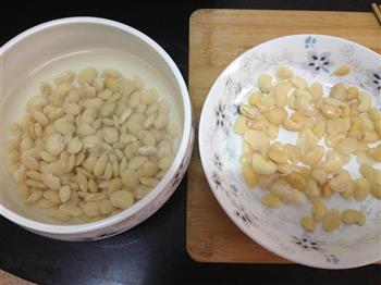 白扁豆炒酱包瓜的做法图解3
