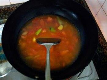 番茄鱼头豆腐汤的做法步骤7