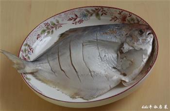 红烧平鱼的做法步骤3