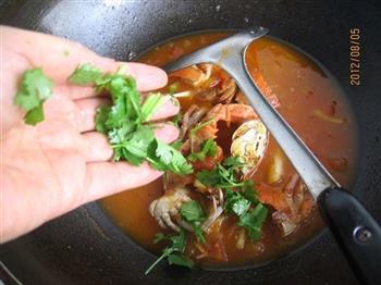 西红柿海蟹汤的做法步骤14