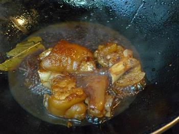 猪蹄黄豆汤&红烧猪蹄的做法步骤5