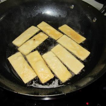 蚝油豆腐片的做法步骤2