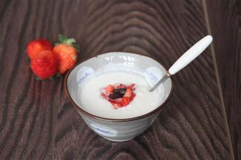 草莓酸奶的做法步骤7