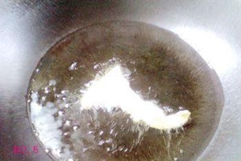 椒盐平菇的做法步骤5