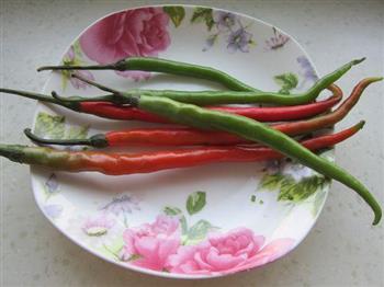 双椒豆豉炒肉丝的做法步骤1