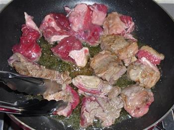 法式风味炖牛肉的做法图解3