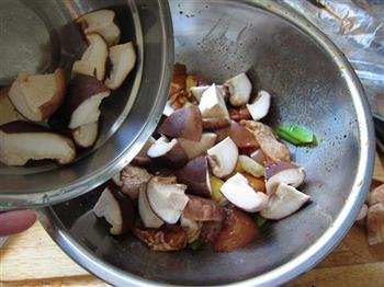 香菇蒸滑鸡的做法步骤7