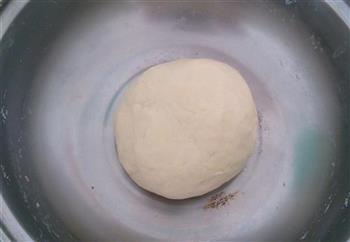 培根口蘑披萨的做法步骤5