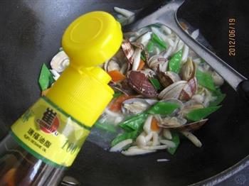 海鲜菇花蛤汤的做法步骤11