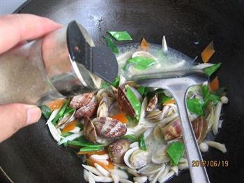 海鲜菇花蛤汤的做法步骤13