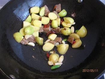 红烧土豆肉丸的做法步骤7