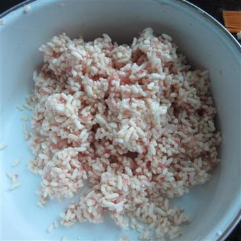 米花肉丸子的做法步骤4