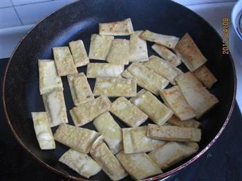 黄豆芽拌豆干的做法步骤1