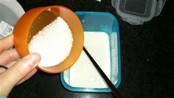 自制原味酸奶的做法图解4