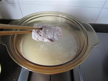 皮蛋瘦肉粥的做法步骤7