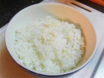火腿米饭汉堡的做法图解1