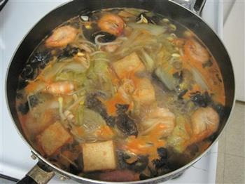 黄豆芽鲜虾汤的做法步骤8