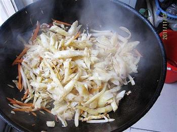 河豚肉炒白菜的做法步骤7